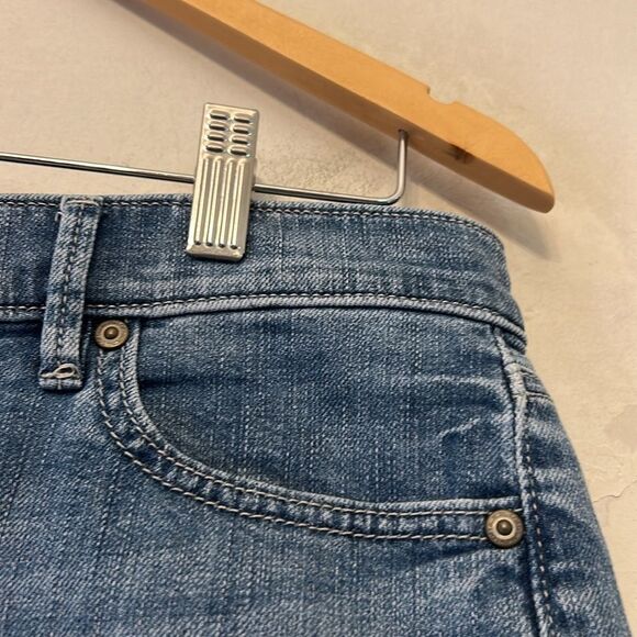 Loft Denim roll shorts Size 4 EUC - Picture 4 of 8